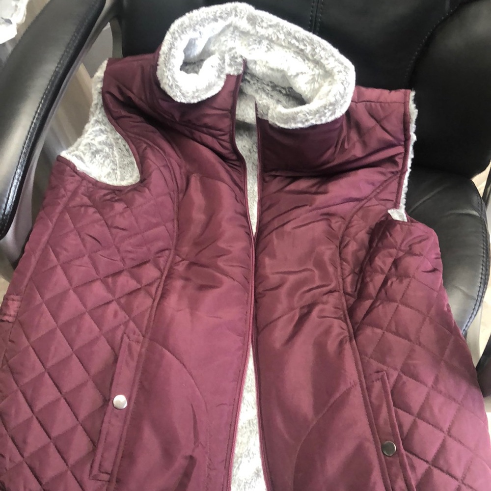 Faux fix vest reversible